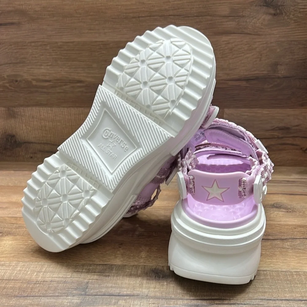 Converse Women's Platform Sandals in Light Purple